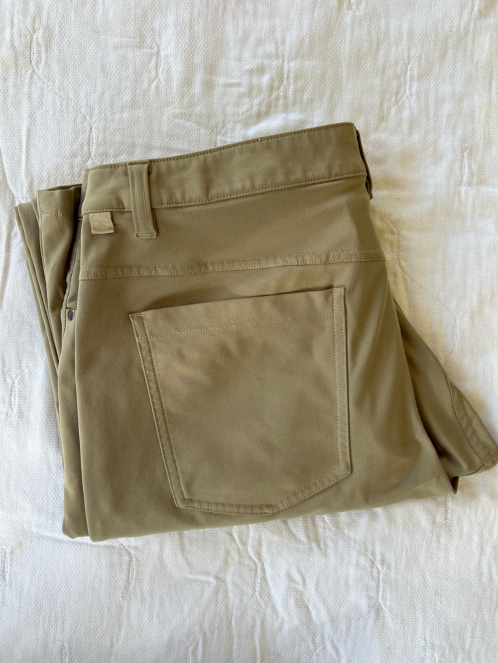 Lululemon Teen/ Men's Chino Pants in Khaki